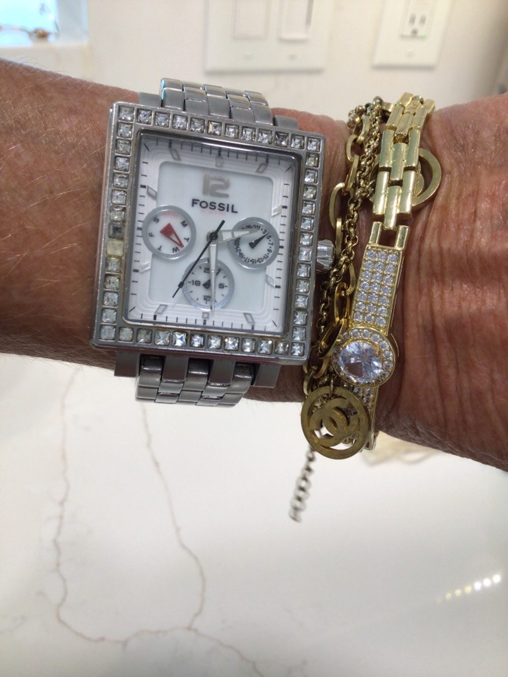 Fossil watch - Picture 1 of 9
